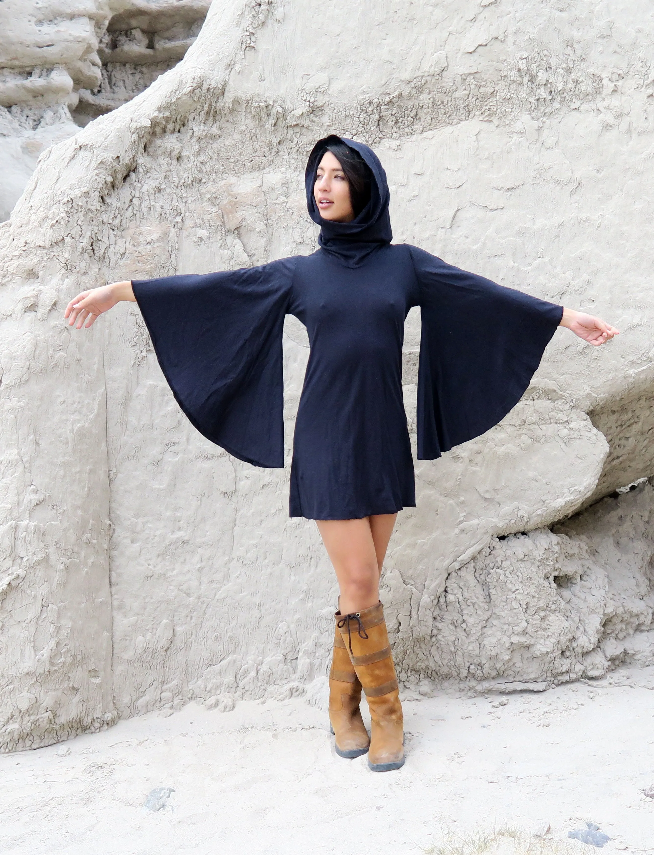 Chunky Cowl Priestess Sleeve Simplicity Tunic