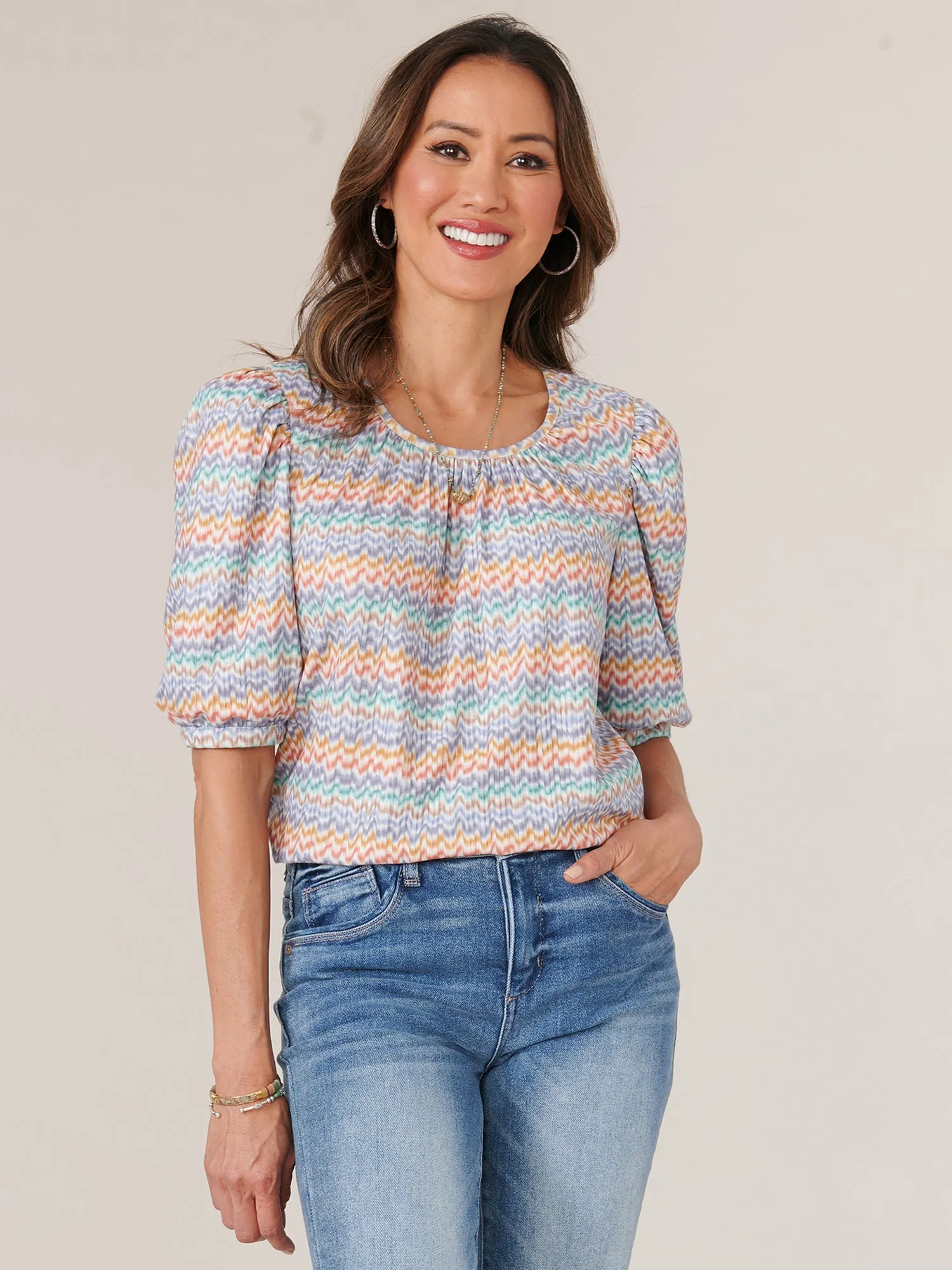 Elbow Puff Sleeve Ruched Crew Neck Stripe Printed Knit Top