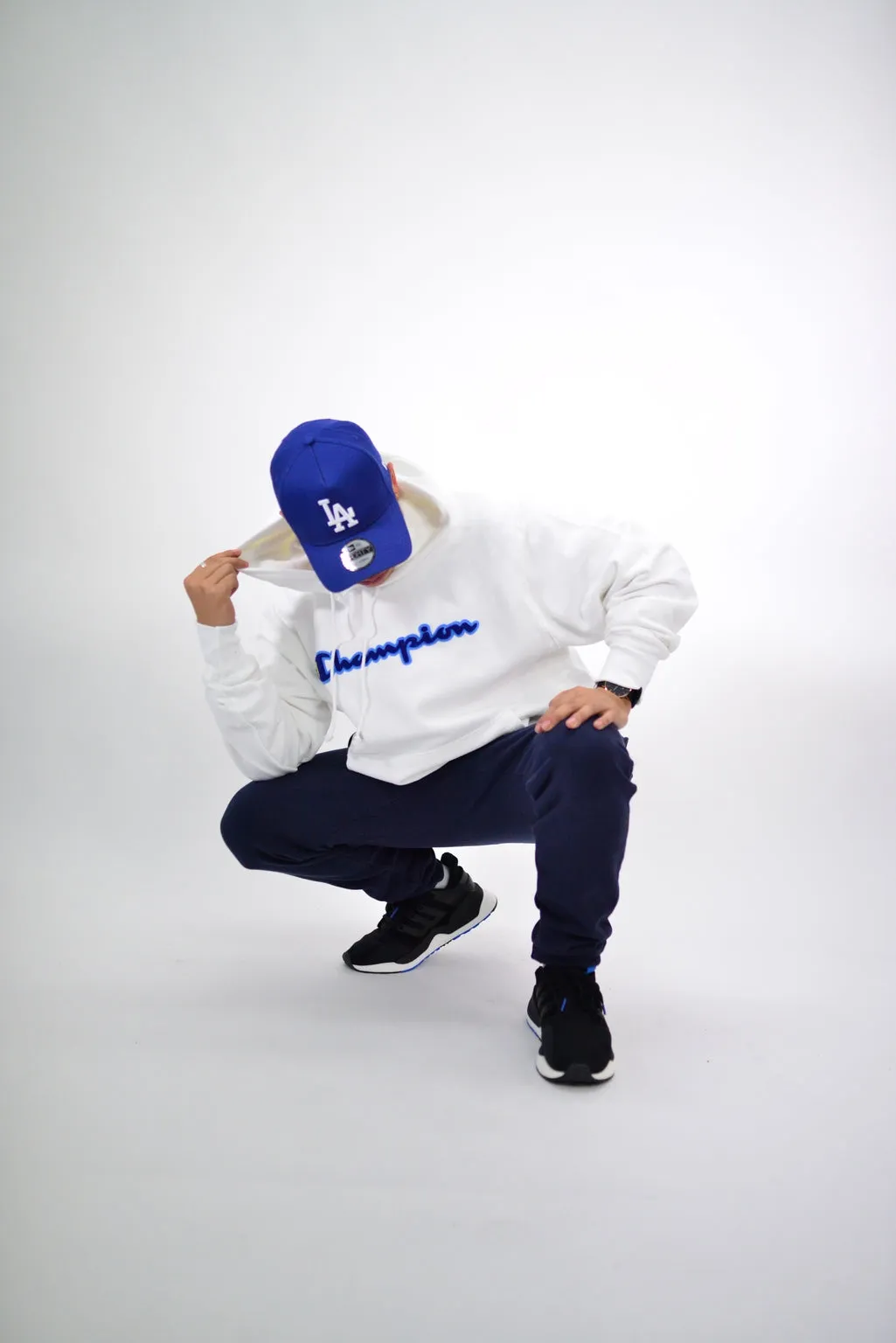 REVERSE WEAVE PULLOVER HOODIE - WHITE/BLUE